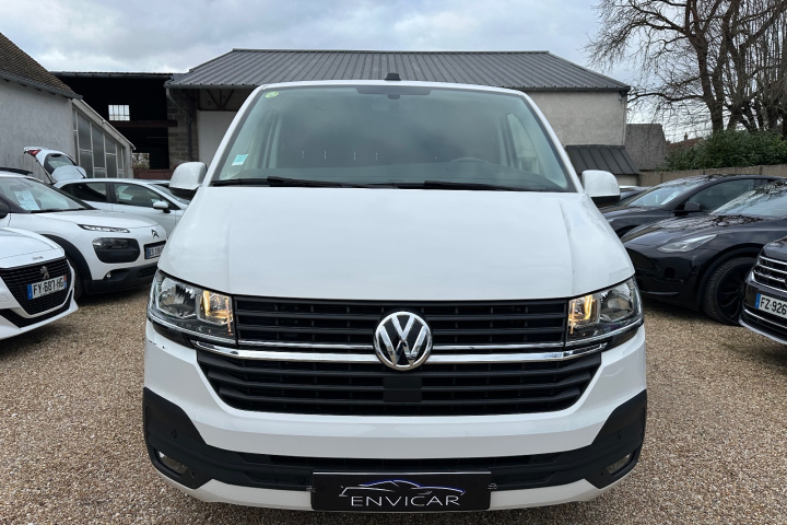 VOLKSWAGEN TRANSPORTER 6.1 VAN