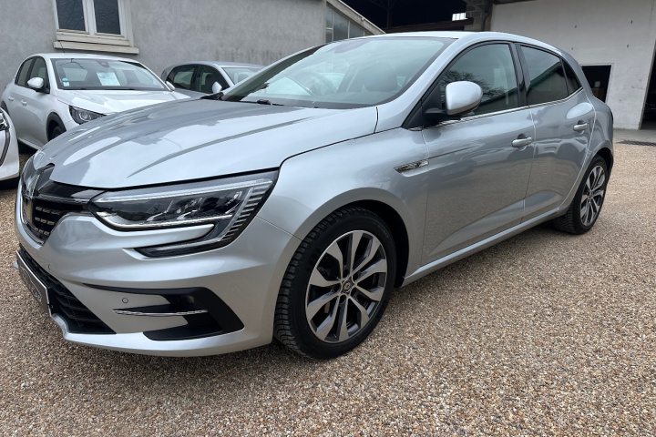 RENAULT MEGANE IV BERLINE