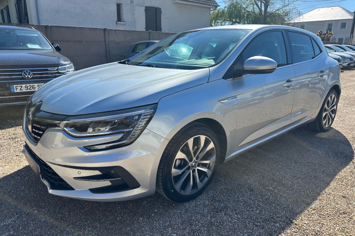 RENAULT MEGANE IV BERLINE