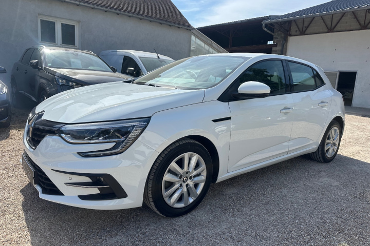 RENAULT MEGANE IV BERLINE