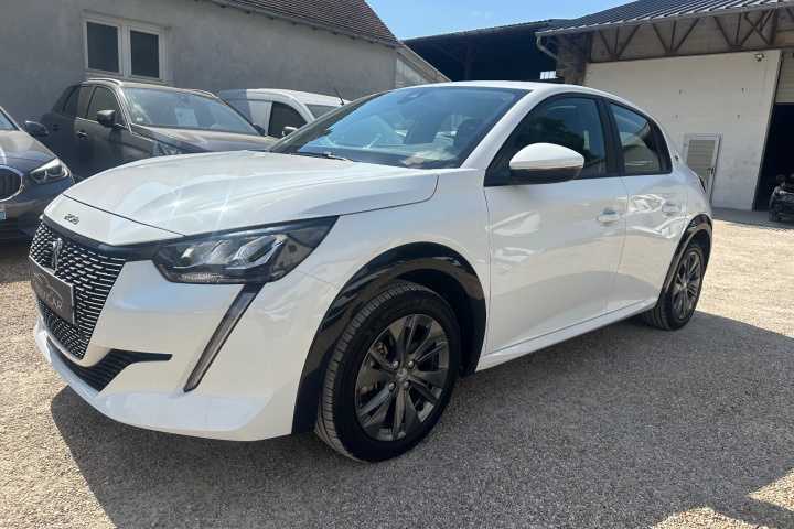 PEUGEOT 208 BUSINESS