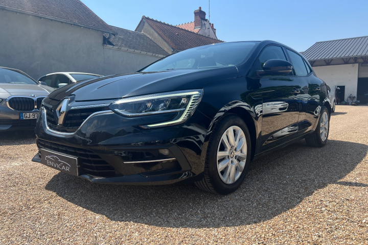 RENAULT MEGANE IV SOCIETE