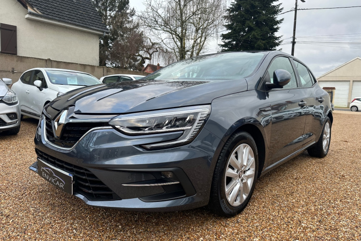 RENAULT MEGANE IV BERLINE