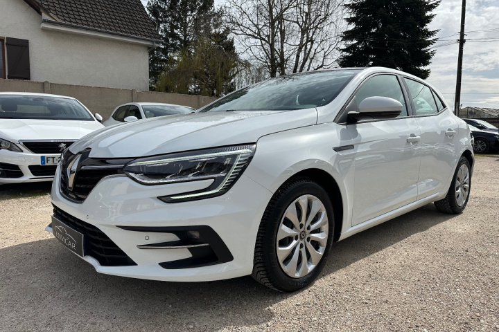 RENAULT MEGANE IV SOCIETE