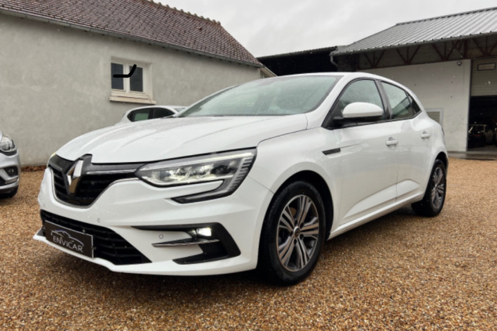RENAULT MEGANE IV BERLINE