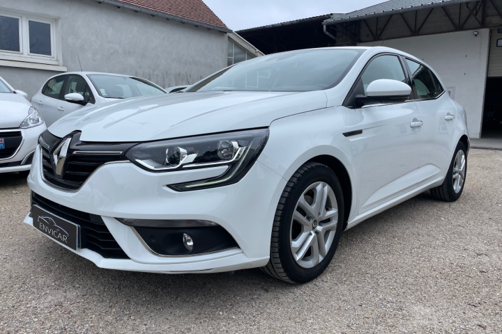 RENAULT MEGANE IV BERLINE BUSINESS