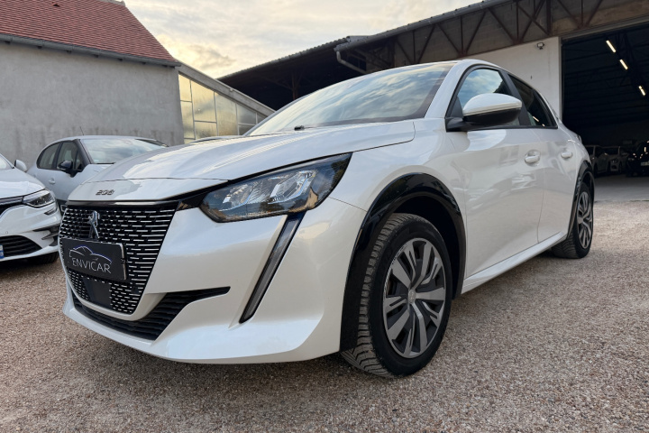 PEUGEOT 208 BUSINESS